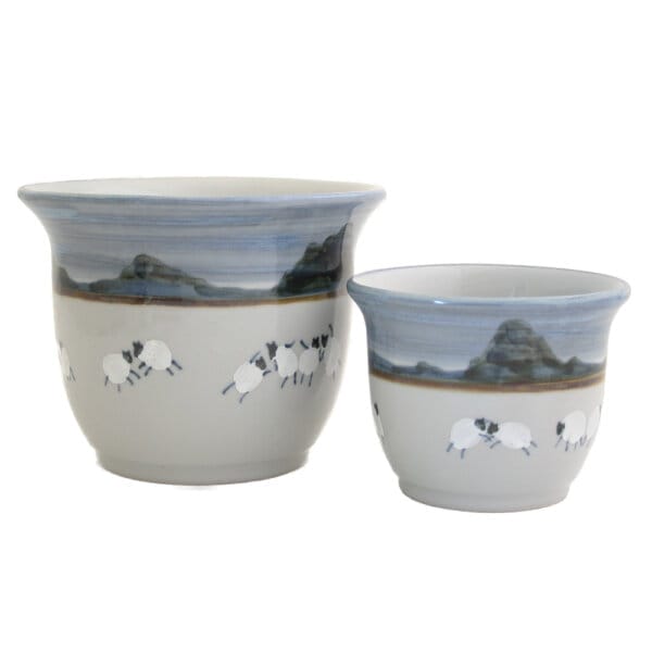 Medium plant pot - Sheep